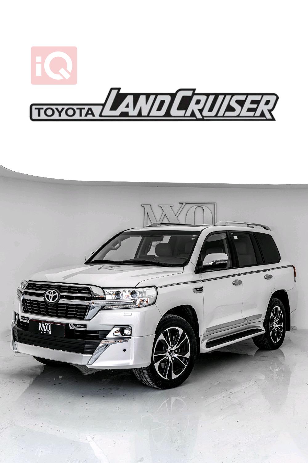 تويوتا لاندكروزر